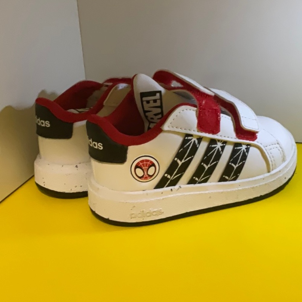 Adidas Marvel Kids Sneakers - White/Red
